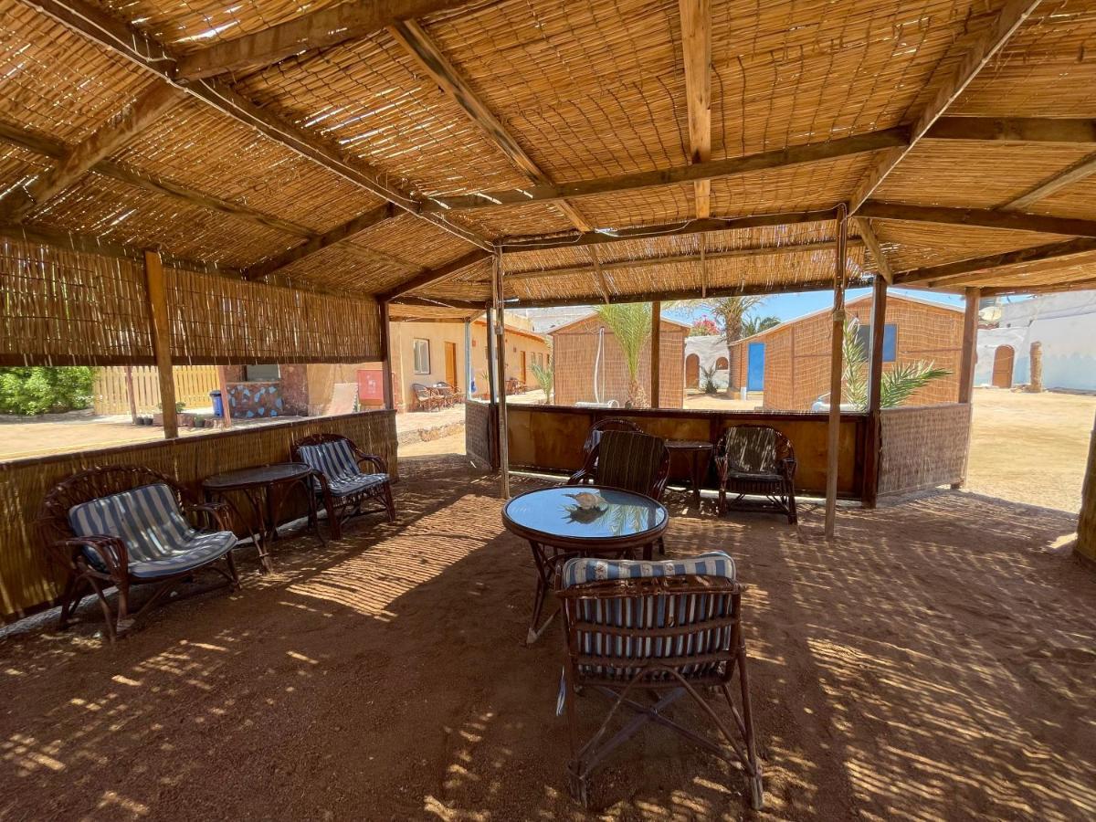 Dolphin Camp Hotel Dahab Exterior foto